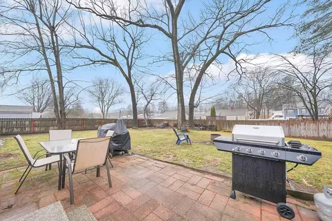 38 Northway Dr, Springfield, MA 01119 photo 28