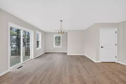 65 Ormonde Rd, Methuen, MA 01844 photo 6