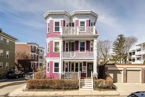 7 Dawes St, Boston, MA 02125