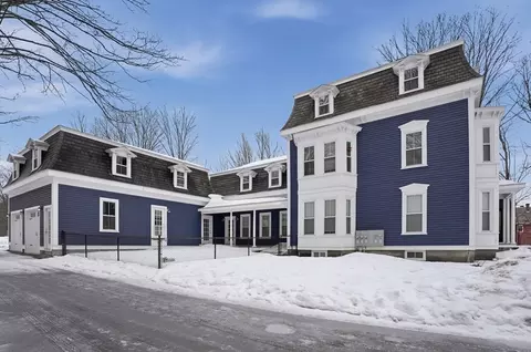 11-15 Taylor St, Littleton, MA 01460
