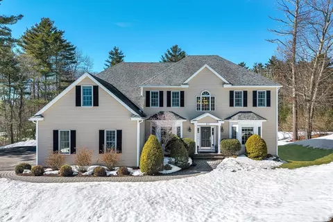 67 Mohawk Path, Holliston, MA 01746