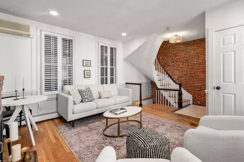 22 Shawmut St #TOWNHOUSE, Boston, MA 02116
