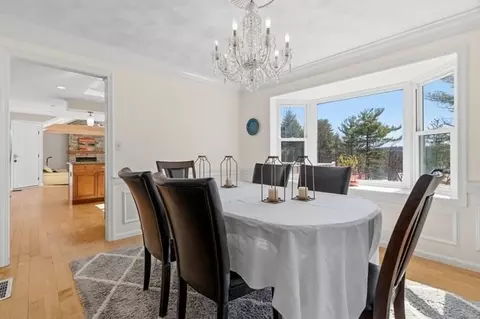 Dining - 7 Blacksmith Way, Saugus, MA 01906 photo 2 of 2