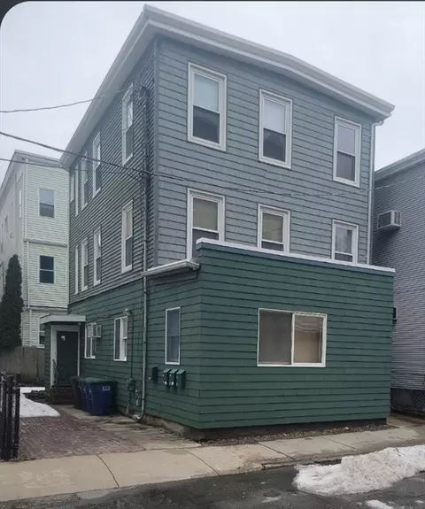 46 Hunting St, Somerville, MA 02143