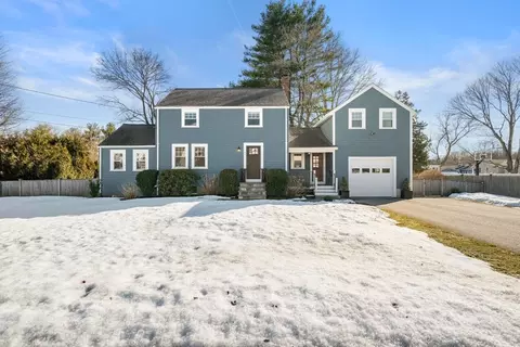 94 Greenacre Rd, Westwood, MA 02090