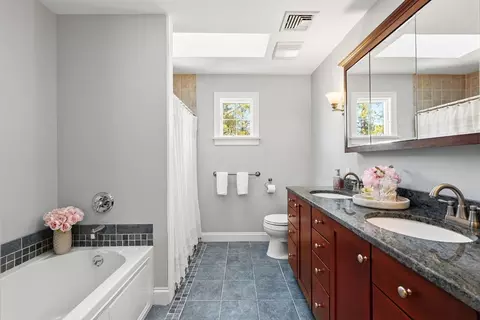Bath - 102 Maple Springs Rd, Wareham, MA 02571 photo 2 of 3