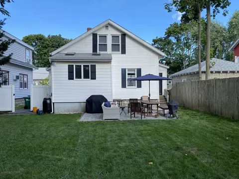 14 Symmes St, Medford, MA 02155
