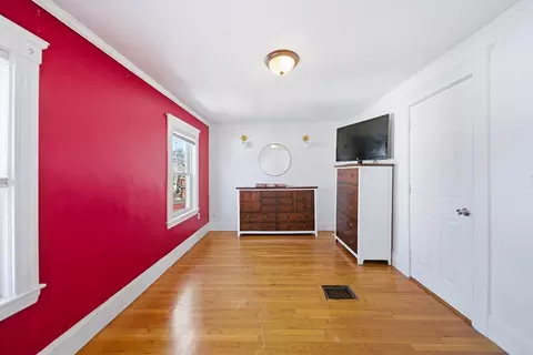 Bedroom - 12 Eade St, Lynn, MA 01902 photo 3 of 4