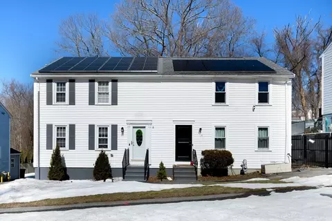 Exterior - 16 Vincent Cir, Worcester, MA 01604 photo 3 of 4