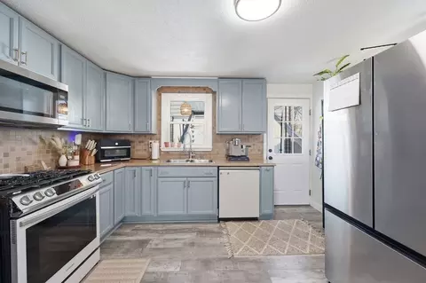 191 Monrovia St, Springfield, MA 01104 photo 7