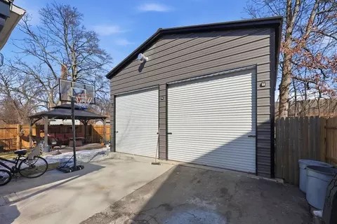 191 Monrovia St, Springfield, MA 01104 photo 3