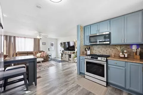 191 Monrovia St, Springfield, MA 01104 photo 10