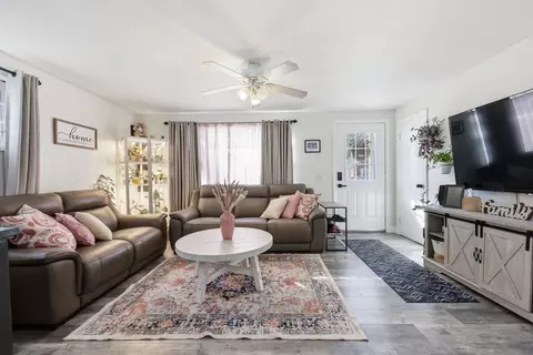 191 Monrovia St, Springfield, MA 01104 photo 11