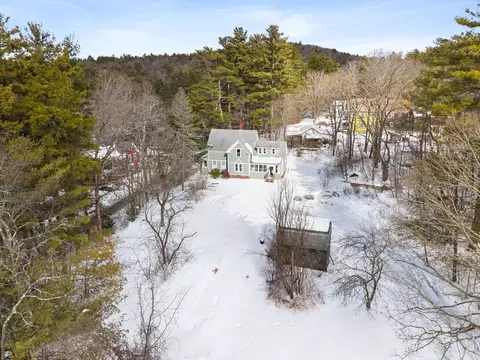 30 Cottage St, Orange, MA 01364 photo 29