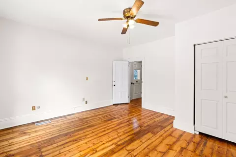 30 Cottage St, Orange, MA 01364 photo 10