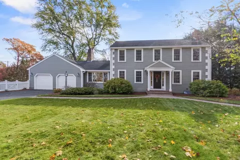 29 Kay St, Westborough, MA 01581