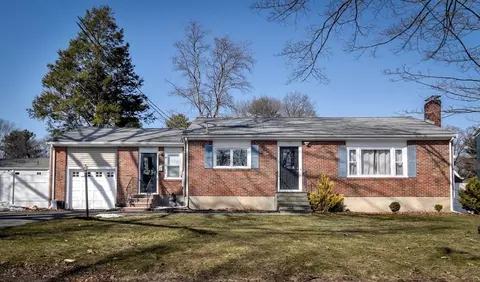 15 Edwards Rd, Natick, MA 01760