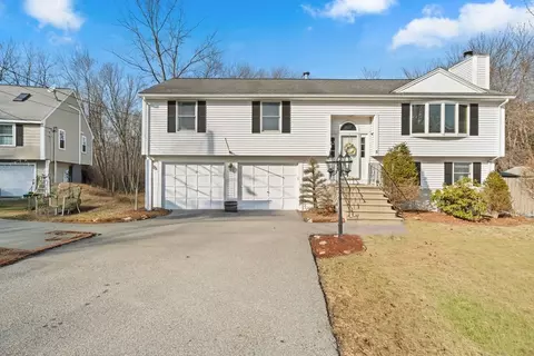 5 Jessica Ln, Wakefield, MA 01880