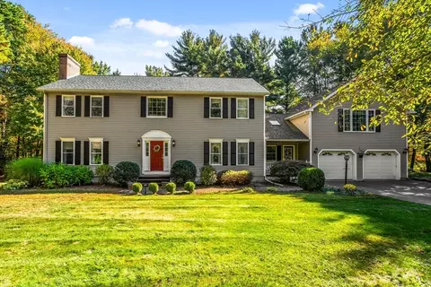 76 Oak Hill Ln, Boylston, MA 01505