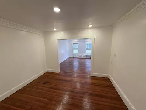 Living - 194 Sumner Ave, Springfield, MA 01108 photo 7 of 7