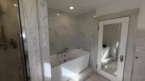 Bath - 194 Sumner Ave, Springfield, MA 01108 photo 1 of 8