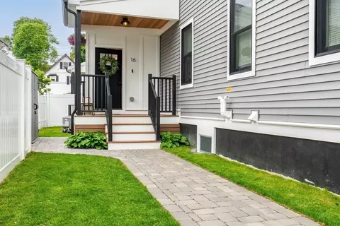 16 Walker St #16, Medford, MA 02155