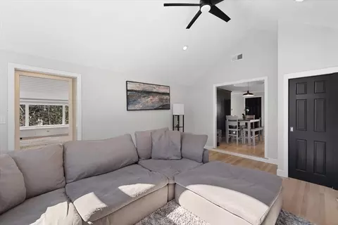 17 Jonathan Dr, Ayer, MA 01432 photo 12