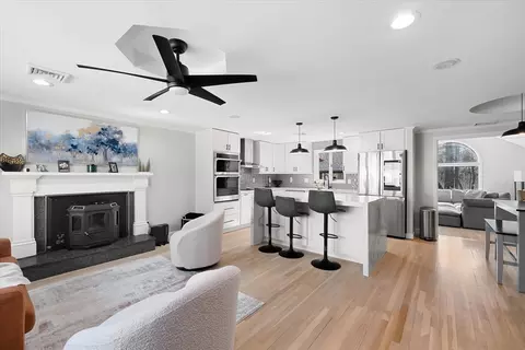 17 Jonathan Dr, Ayer, MA 01432 photo 6