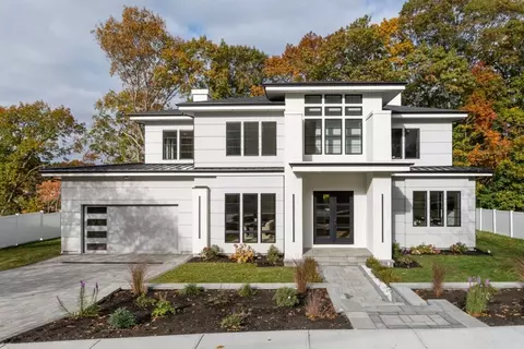 63 Drumlin Rd, Newton, MA 02459