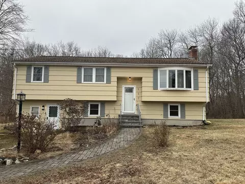 117 Allen Rd, Easton, MA 02356