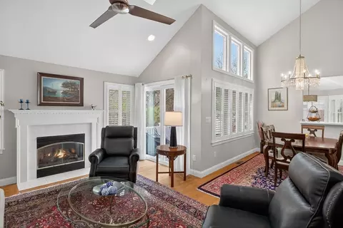 5 Sampson Cmns #5, Plymouth, MA 02360