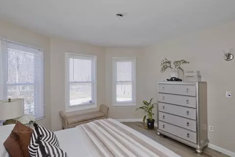 12-14 Noel St, Springfield, MA 01108 photo 12