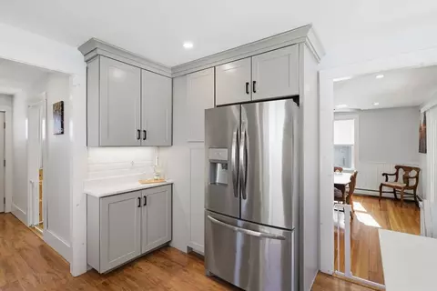 18 Wadsworth St, Danvers, MA 01923 photo 6