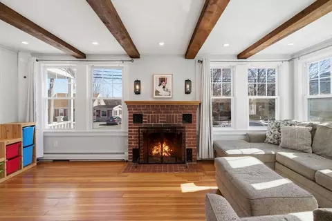 18 Wadsworth St, Danvers, MA 01923 photo 9