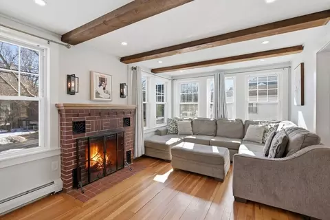 18 Wadsworth St, Danvers, MA 01923 photo 8