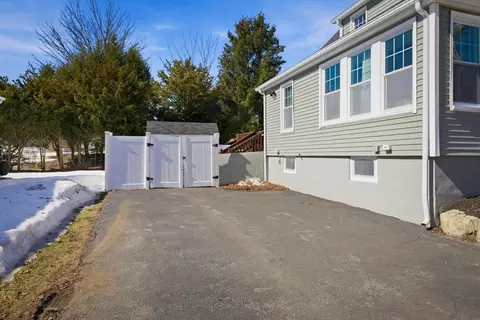 18 Wadsworth St, Danvers, MA 01923 photo 31