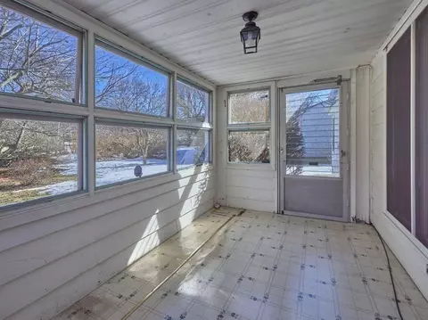 Exterior - 42 Ellis Dr, Worcester, MA 01609 photo 3 of 9