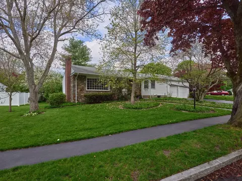 Exterior - 42 Ellis Dr, Worcester, MA 01609 photo 2 of 9