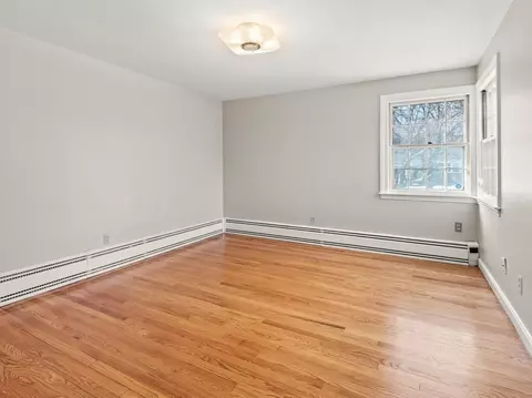 Bedroom - 42 Ellis Dr, Worcester, MA 01609 photo 1 of 7