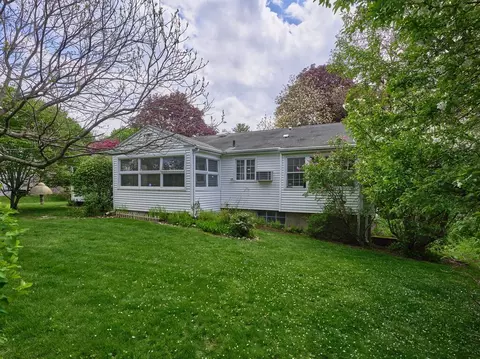 Exterior - 42 Ellis Dr, Worcester, MA 01609 photo 7 of 9