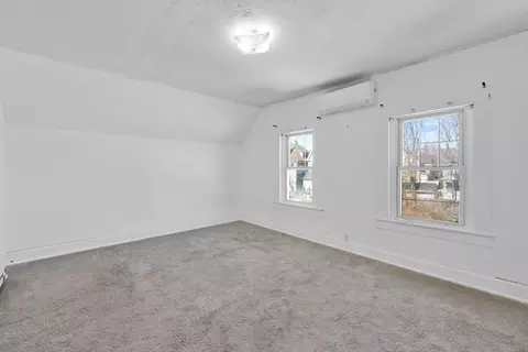 10 Hemlock Ct, Springfield, MA 01105 photo 16