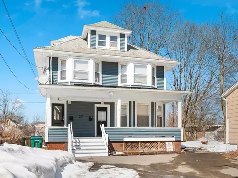 37 Howard St, Lynn, MA 01902