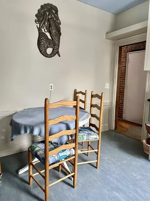 81 Francis St #2, Brookline, MA 02445 photo 3
