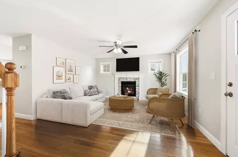 877 Brockton Ave # 877, Abington, MA 02351