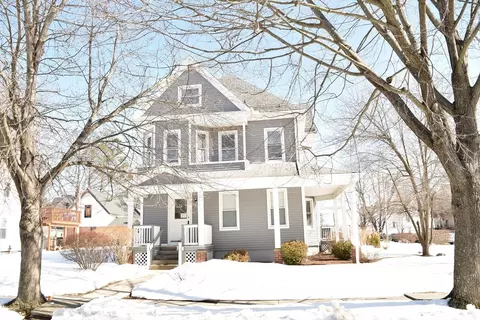 18 Harrison Ave, Holyoke, MA 01040