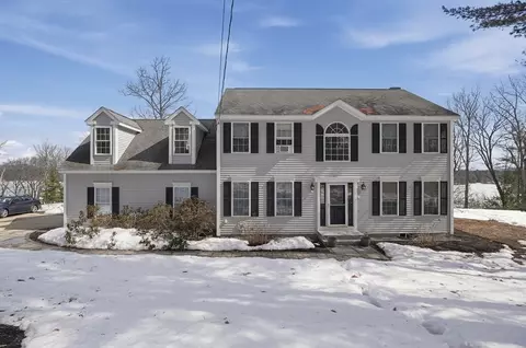 12 Lake View Dr, Ashburnham, MA 01430