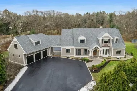 75 Goddard Ave, Brookline, MA 02445