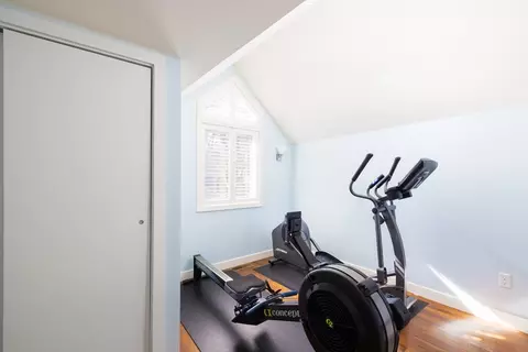 95 Beals St #2, Brookline, MA 02446 photo 15
