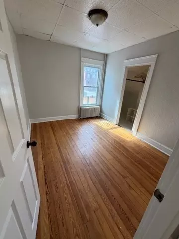 158 Forest St, Fall River, MA 02721 photo 6