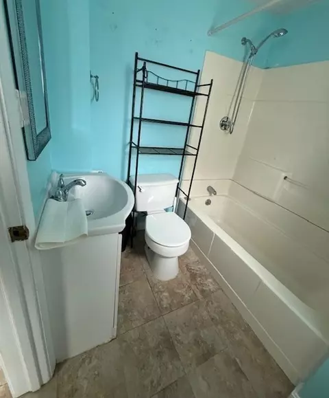 158 Forest St, Fall River, MA 02721 photo 24
